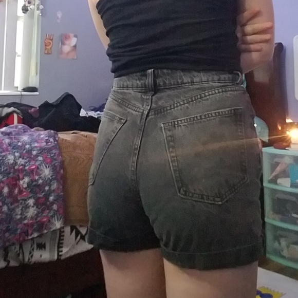 black high waisted mom shorts - Picture 2 of 4